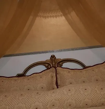 Controvento Lejlighed *