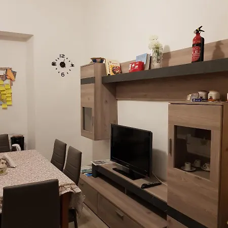 Controvento Appartamento *